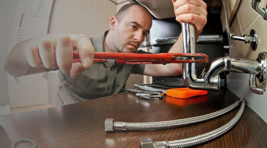Professional bathroom faucet installation in Muscatine, IA